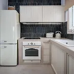 Remezzo Bayfront 아파트호텔 4*