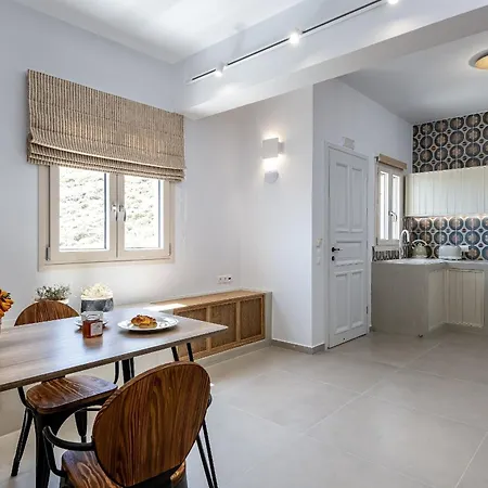 Apartahotel Remezzo Bayfront Livadi (Astypalaia)