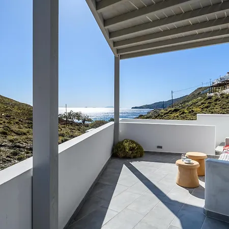 Remezzo Bayfront Aparthotel 4*