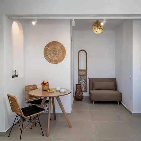 Remezzo Bayfront Aparthotel 4*