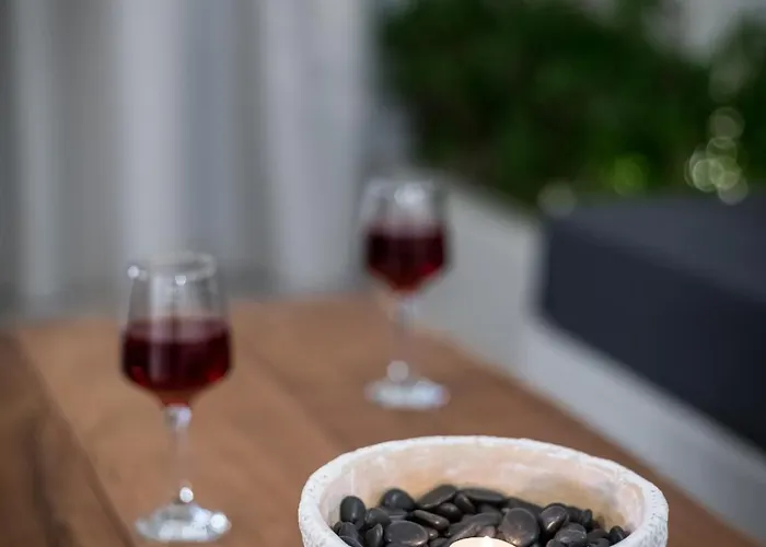 Remezzo Bayfront شقة فندقية ليفاذيا أستيبالياس