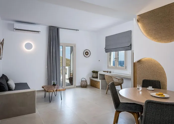 Remezzo Bayfront 4* ليفاذيا أستيبالياس